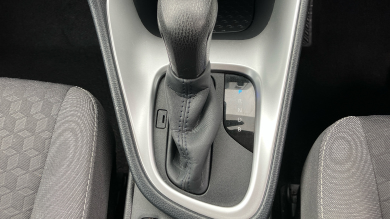 Toyota Yaris 1.5 Hybrid Icon 5dr CVT Hybrid Hatchback